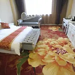 Ramada Encore Shanghai Pudong