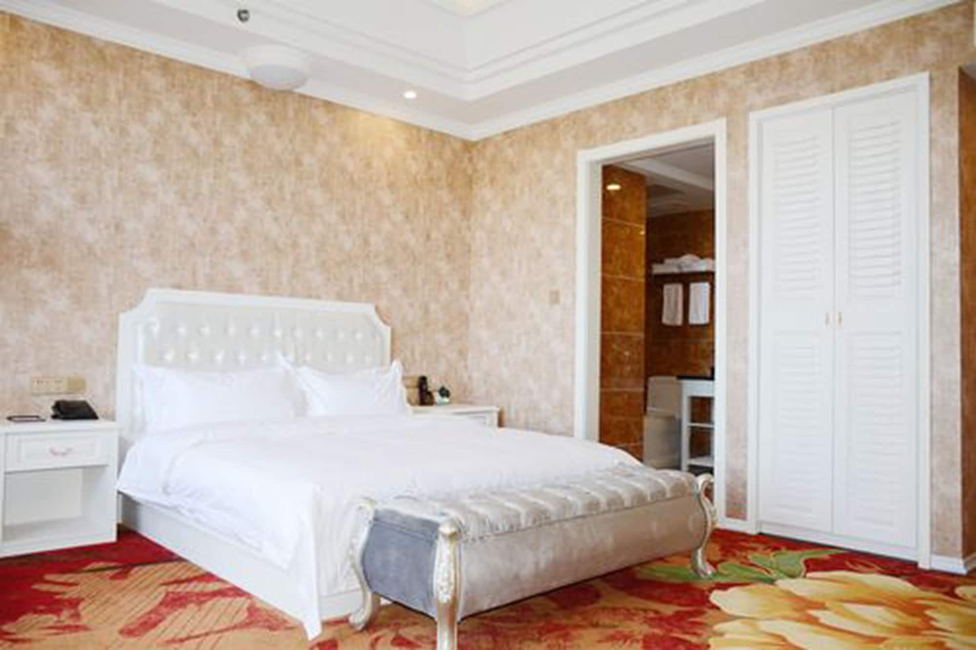 Ramada Encore Pudong Shanghai