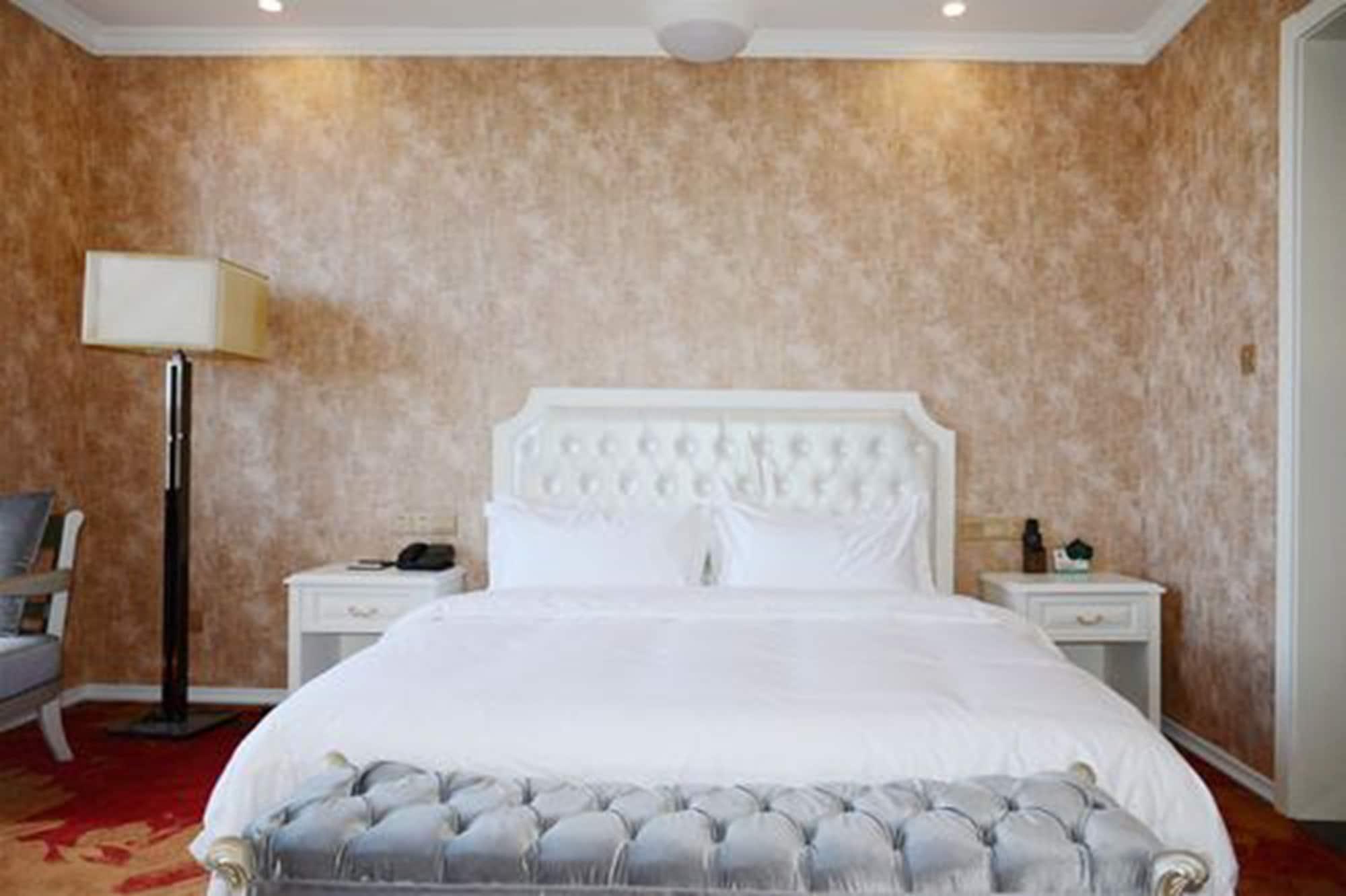 Ramada Encore Pudong 3*