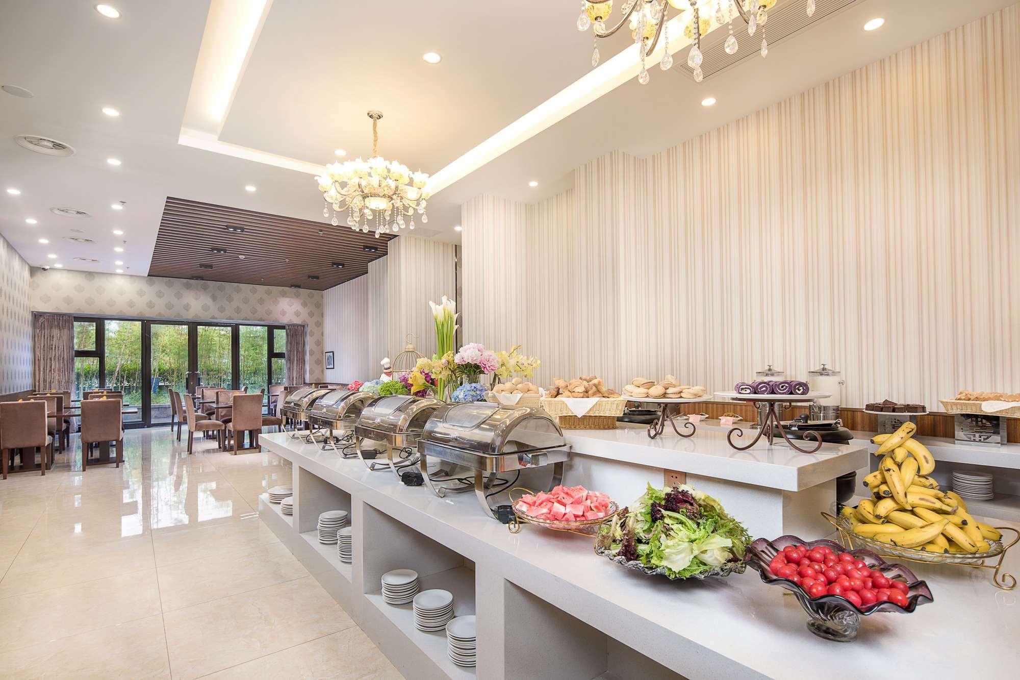 Ramada Encore Pudong Hotel Shanghai