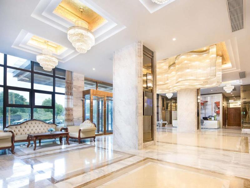 Ramada Encore Pudong 3* Shanghai