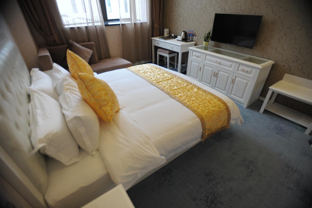 Ramada Encore Pudong Hotel Shanghai