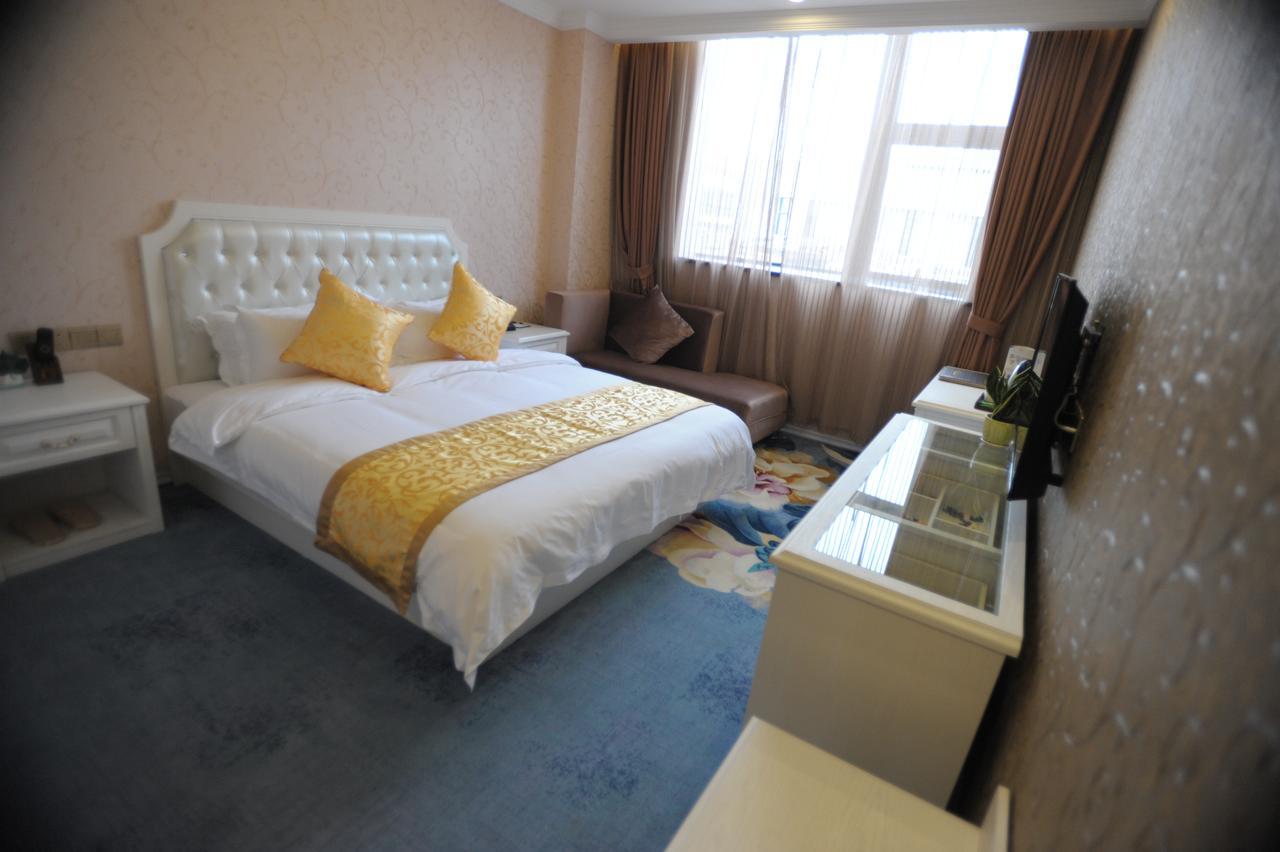 Ramada Encore Pudong 3*